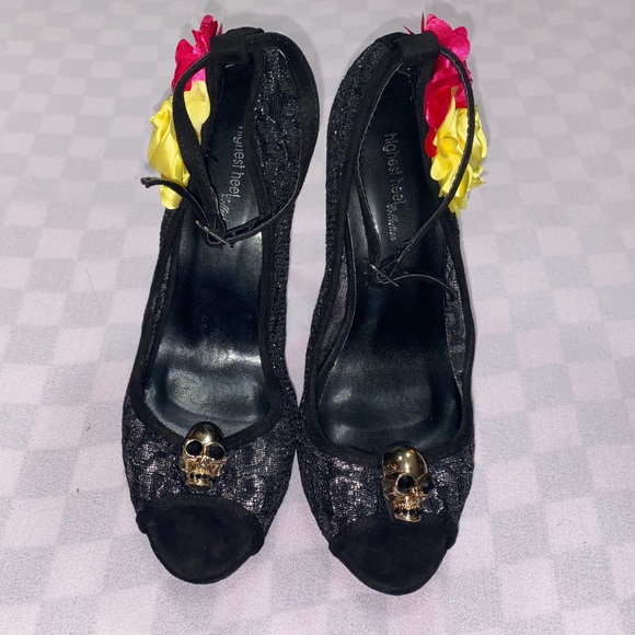 Rare Highest Heel Skull and Flower Heels Halloween - Picture 4 of 9